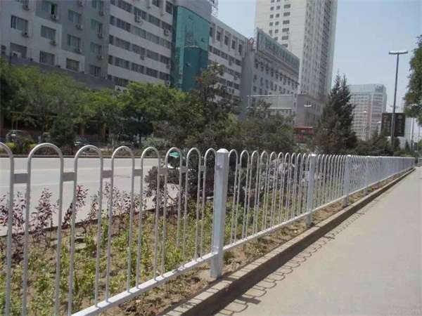 绿化带护栏